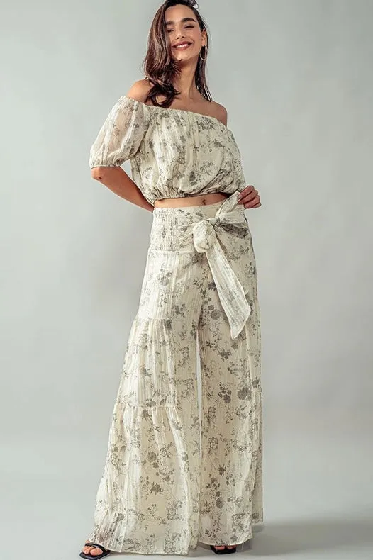 Elastic Waist Wide Leg Floral Pants