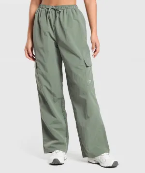 Gymshark Cargo Woven Pants - Unit Green