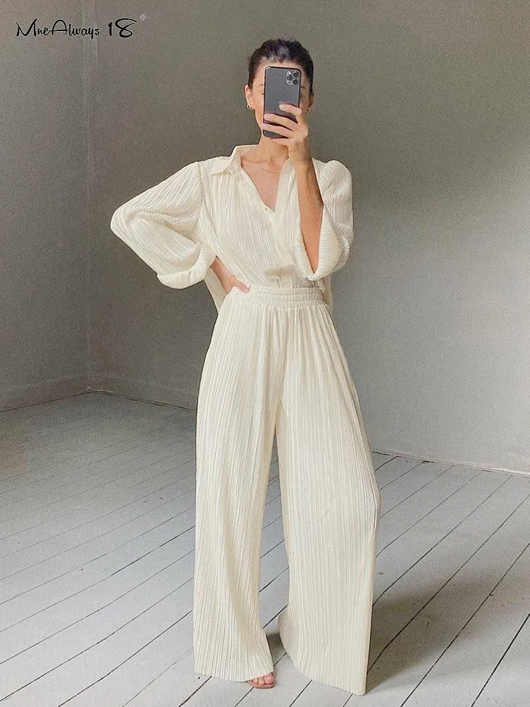 Wide Leg Pleated Pants