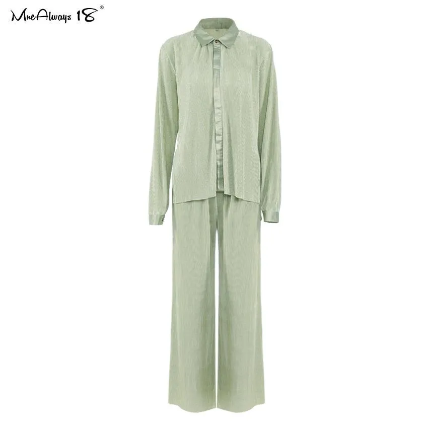 Wide Leg Pleated Pants